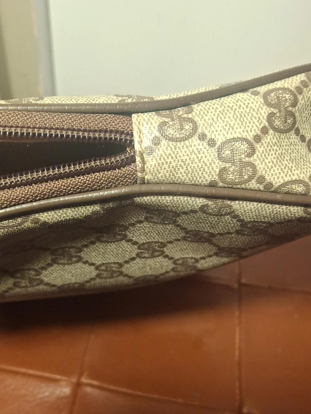 Gucci Beige and Brown GG Supreme Toiletry Pouch